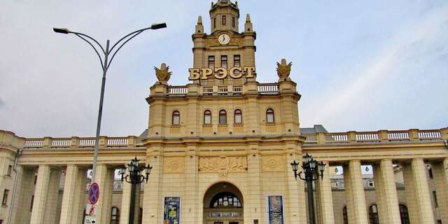 Апартаменты Набережная Мухавец+Центр Брест-23